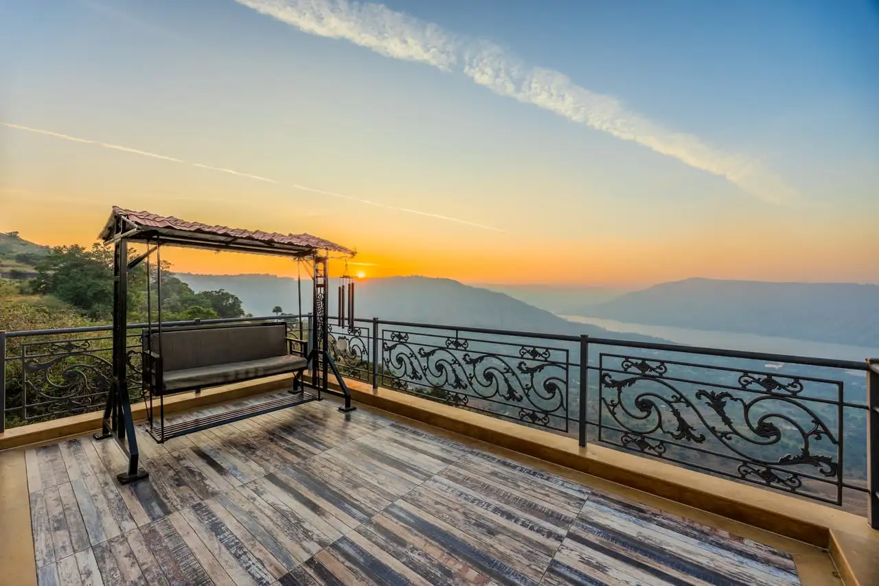 Swing deck at sunset, Saah Villa