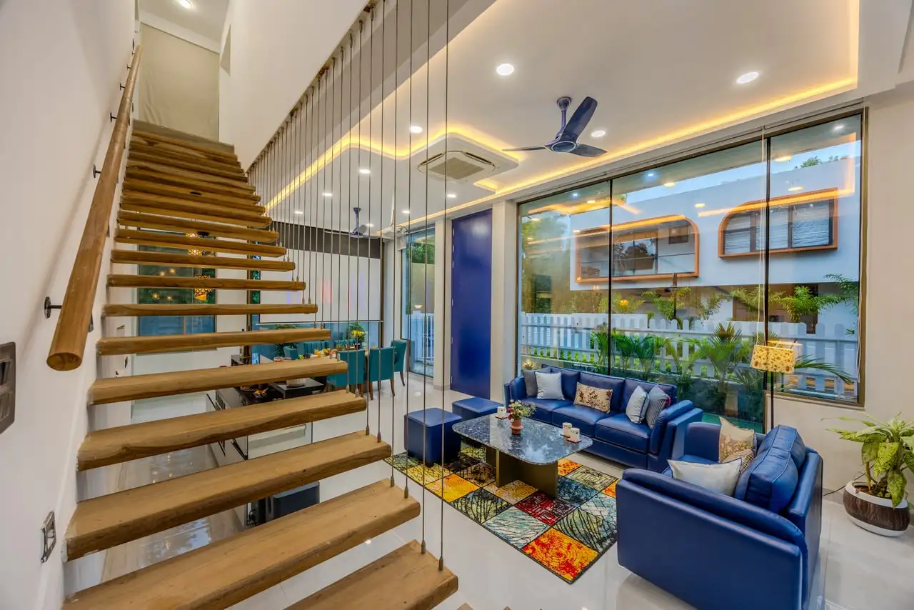 Double-height living room, Glass Villa