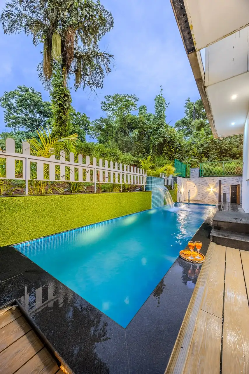 Poolside, Glass Villa