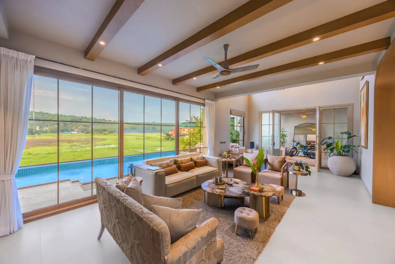 Living room with pool views, Banyan Bliss 1