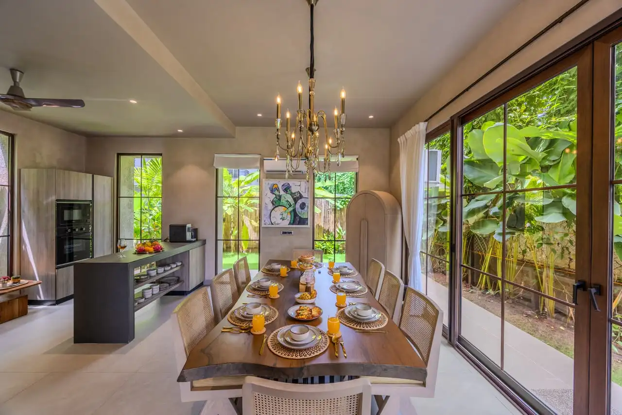 Kitchen and dining area, Banyan Bliss 1