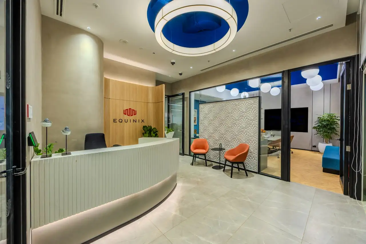Reception, Equnix