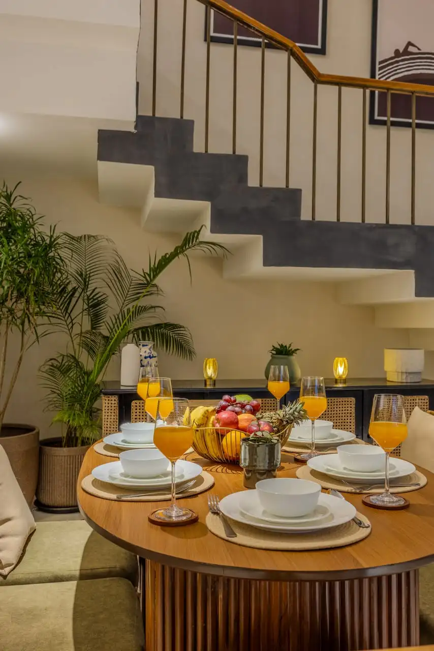 Dining table, IDA 9