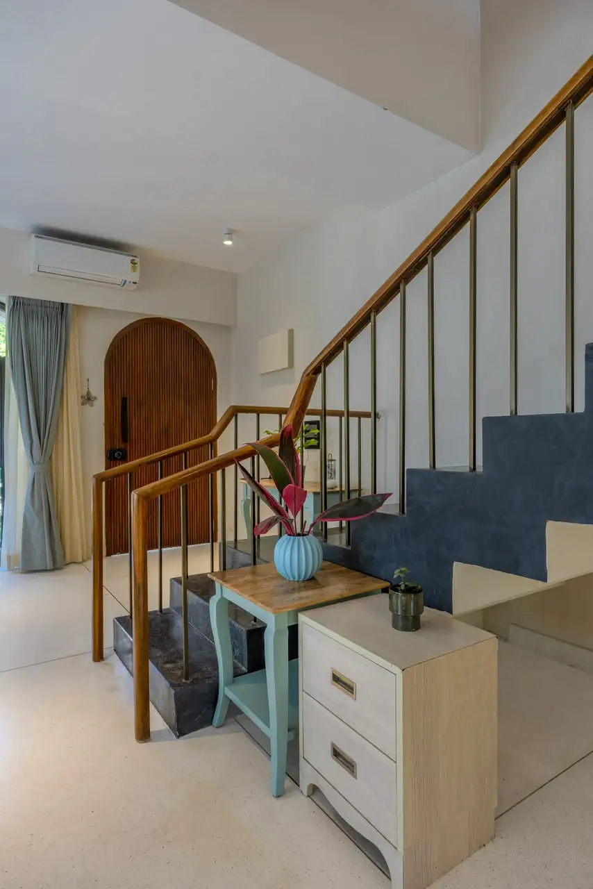 Staircase, IDA Villa 12