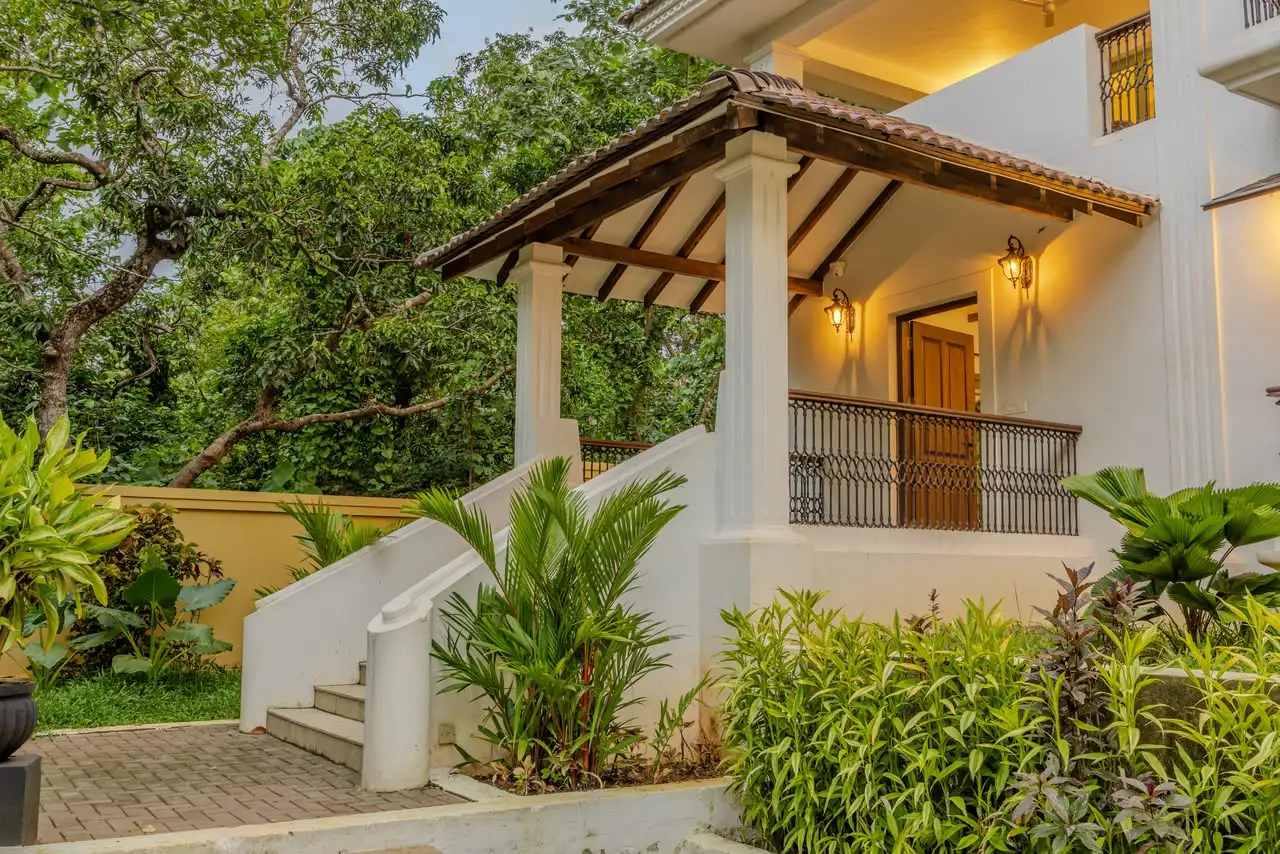 Porch, Lincoln Villa, Siolim