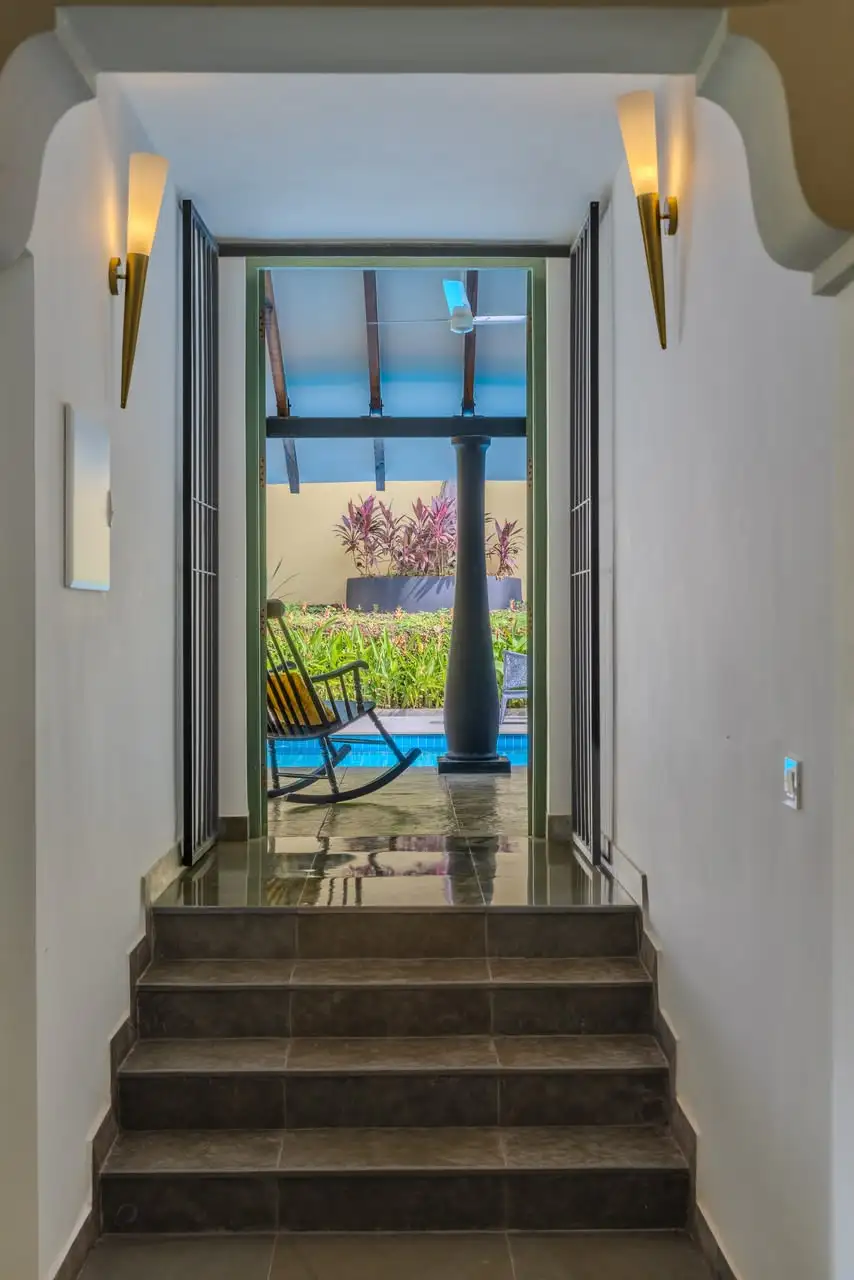Steps to the pool, Lincoln Villa, Siolim